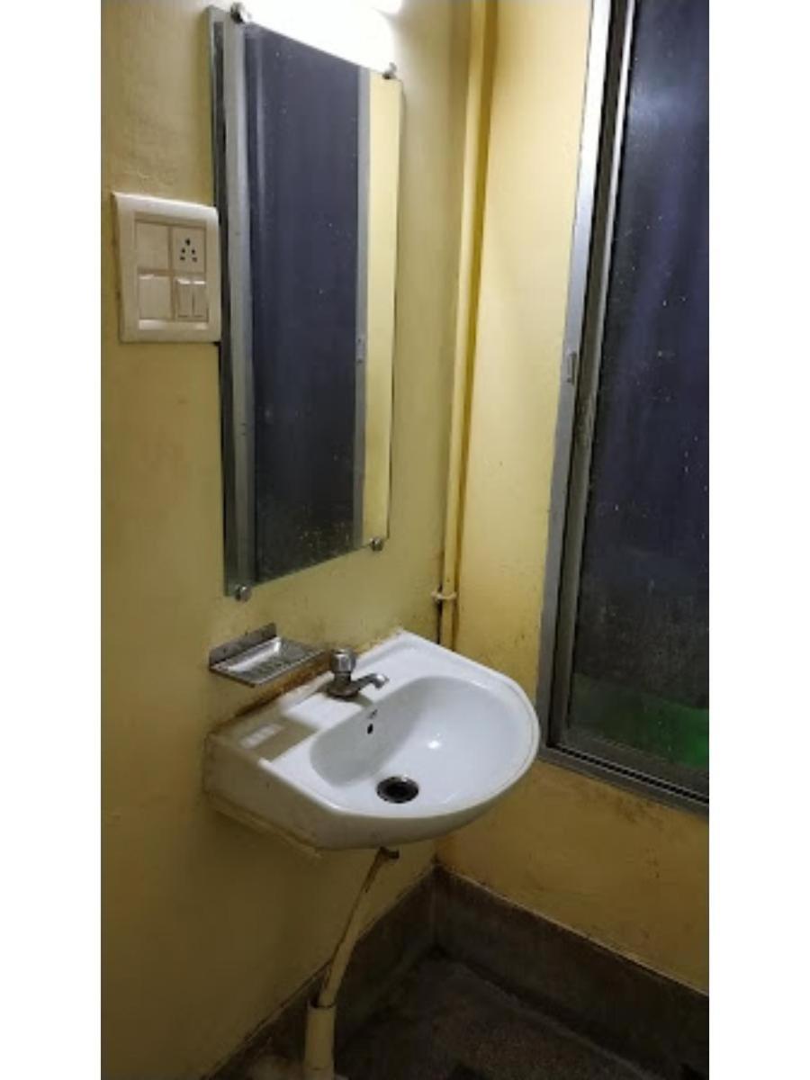 Roxy Inn,Cuttack Exterior foto